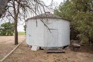 31916 County Road 6, Keenesburg, CO 80643 - Photo 30