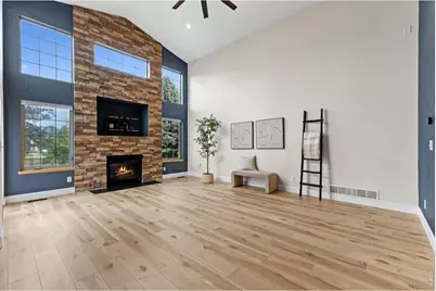 2036 Vineyard Ct, Windsor, CO 80550 - Photo 6