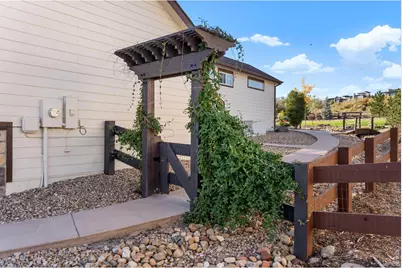 2047 Bayfront Dr, Windsor, CO 80550 - Photo 34