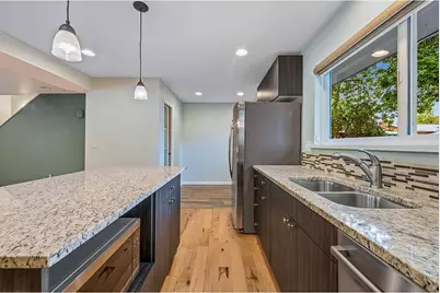 1420 S Pratt Pkwy, Longmont, CO 80501 - Photo 6