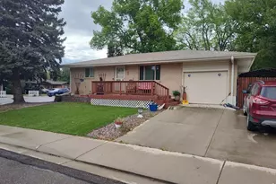 2 Forsyth Dr, Longmont, CO 80504 - Photo 2