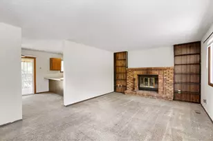 527 S Estrella Ave S, Loveland, CO 80537 - Photo 4