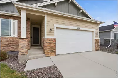 1111 Johnson St, Wiggins, CO 80654 - Photo 4