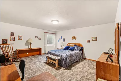 2116 36th Ave, Greeley, CO 80634 - Photo 20