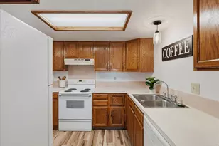 244 E 42nd St, Loveland, CO 80538 - Photo 10