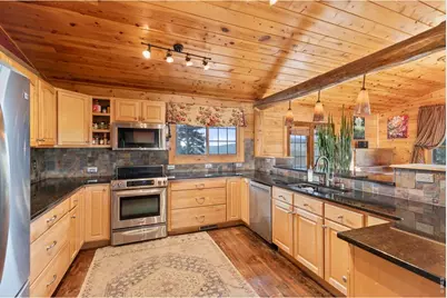 274 Iron Mountain Dr, Livermore, CO 80536 - Photo 10