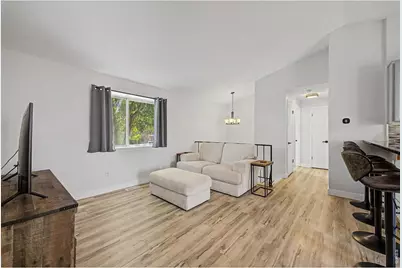 2185 Hackberry Cir, Longmont, CO 80501 - Photo 6