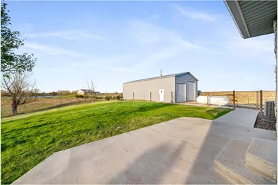 34427 County Road W, Hillrose, CO 80733 - Photo 4