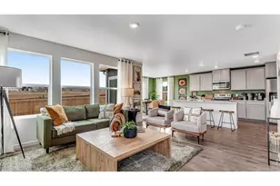 1101 Trilling Dr, Windsor, CO 80550 - Photo 2