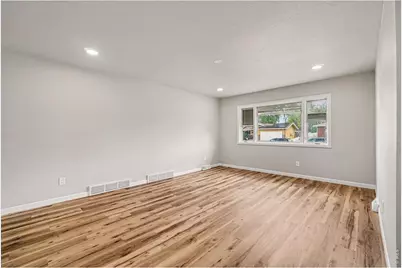 3315 W 26th St, Greeley, CO 80634 - Photo 8
