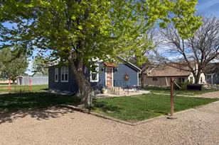 126 Wyoming Ave, Stratton, CO 80836 - Photo 32
