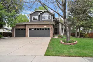 2233 Bluebird Dr, Longmont, CO 80504 - Photo 2