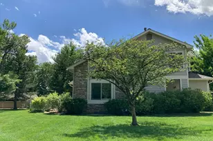 907 Hover Ridge Cir, Longmont, CO 80501 - Photo 2