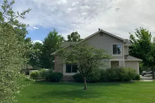 907 Hover Ridge Cir, Longmont, CO 80501 - Photo 2