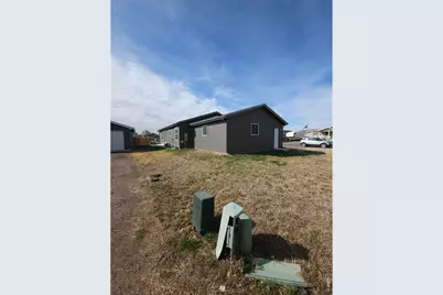 113 Juniper Cir, Log Lane Village, CO 80705 - Photo 18