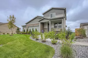 594 Crestone St, Johnstown, CO 80534 - Photo 2