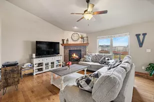 4708 Charleston Ave, Evans, CO 80634 - Photo 10