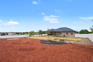 4708 Charleston Ave, Evans, CO 80634 - Photo 28