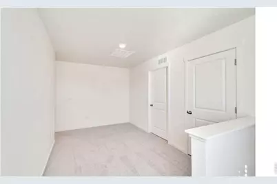 812 Trumpet Ln, Windsor, CO 80550 - Photo 10