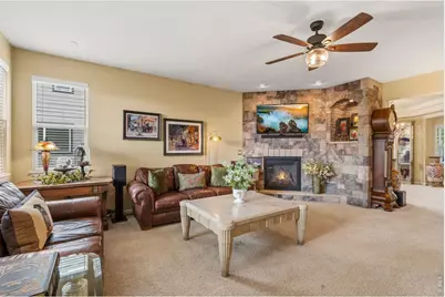 3418 New Castle Dr, Loveland, CO 80538 - Photo 2