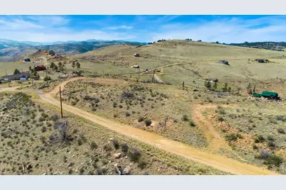 104 Twin Pillars Dr, Livermore, CO 80536 - Photo 10