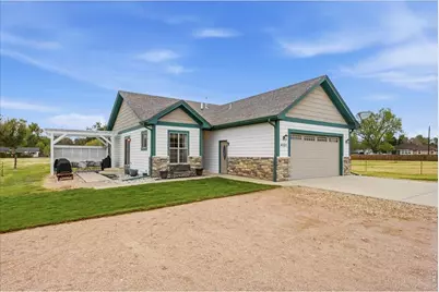 4025 Empire St, Evans, CO 80620 - Photo 4