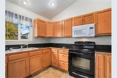 3028 42nd Ave, Greeley, CO 80634 - Photo 6