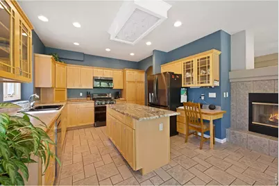 527 Valley View Rd, Loveland, CO 80537 - Photo 14