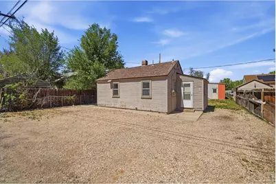 2322 W 9th St, Greeley, CO 80634 - Photo 26