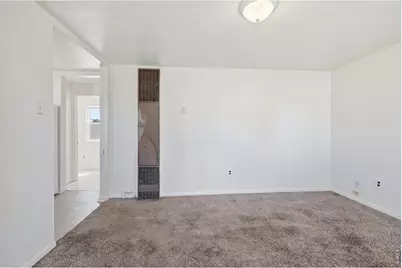 2322 W 9th St, Greeley, CO 80634 - Photo 6