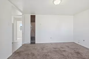 2322 W 9th St, Greeley, CO 80634 - Photo 6