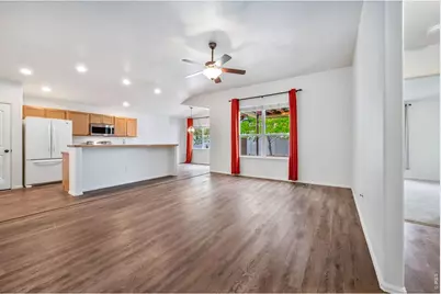 2525 Lynnhaven Ln, Fort Collins, CO 80524 - Photo 4
