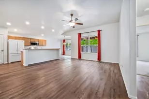 2525 Lynnhaven Ln, Fort Collins, CO 80524 - Photo 4
