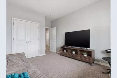 1929 Covered Bridge Pkwy, Windsor, CO 80550 - Photo 16