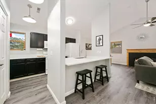 1010 S St Vrain Ave, Estes Park, CO 80517 - Photo 6
