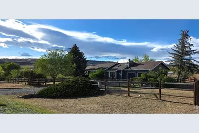 5308 Beverly Dr, Berthoud, CO 80513 - Photo 2