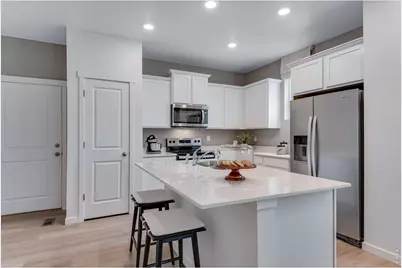 736 S Cabernet Ave, Fort Lupton, CO 80621 - Photo 6