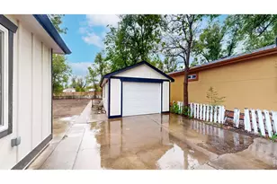 1704 6th St, Greeley, CO 80631 - Photo 6