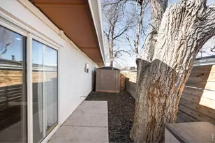 1030 Stuart St, Denver, CO 80204 - Photo 16