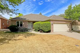 1839 44th Ave Ct, Greeley, CO 80634 - Photo 2