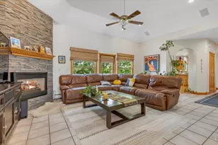 723 Ridge Creek Ct, Longmont, CO 80504 - Photo 4