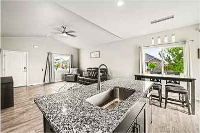 1470 S Hibiscus Dr, Milliken, CO 80543 - Photo 8