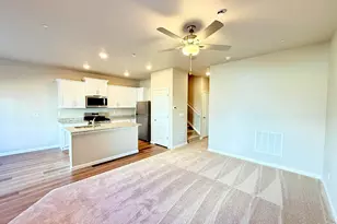 191 Robin Rd, Johnstown, CO 80534 - Photo 4