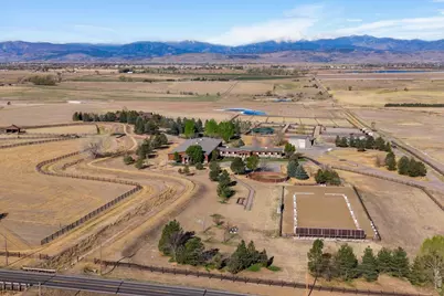 15383 E County Line Rd, Berthoud, CO 80513 - Photo 2