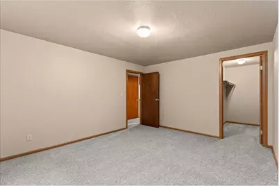 1071 Centennial Dr, Loveland, CO 80538 - Photo 34