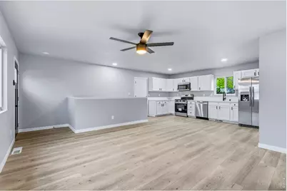 3501 Myrtle St, Evans, CO 80620 - Photo 8