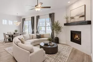 8918 S Riviera Ct, Aurora, CO 80016 - Photo 2