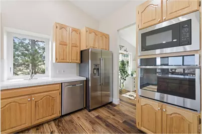 8609 Ranch Rd, Loveland, CO 80537 - Photo 12