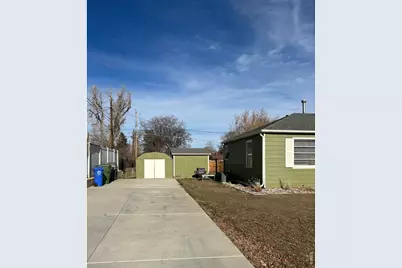 2443 Mountain View Dr, Loveland, CO 80538 - Photo 8