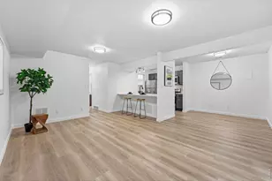 3790 Iris Ave, Boulder, CO 80301 - Photo 4